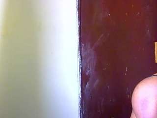 Petitbee nude and sexy before cam for live chat