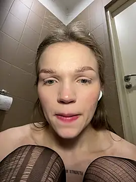 Porn_cornn nude stripping on cam for live sex video chat