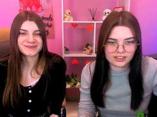 Alisha-pov nude and sexy before cam for live chat