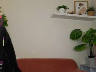 AmityBlight nude and sexy before cam for live chat