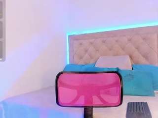 Areth-Sweet nude and sexy before cam for live chat