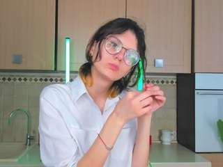 ChelseaDevon nude and sexy before cam for live chat
