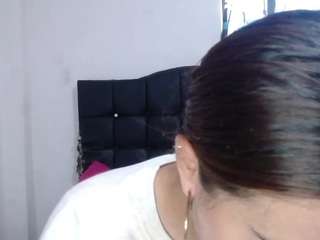 Cherry-crush nude and sexy before cam for live chat