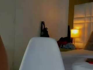 Daniella-gomezz nude and sexy before cam for live chat