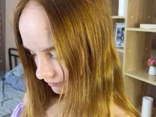Elsie-marsh nude and sexy before cam for live chat