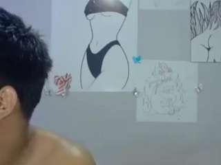 Estrellah nude and sexy before cam for live chat
