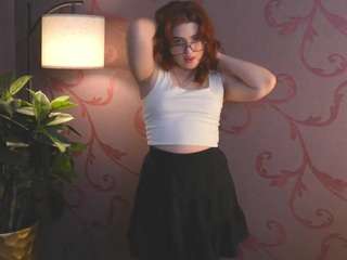 FancyBlewett nude and sexy before cam for live chat