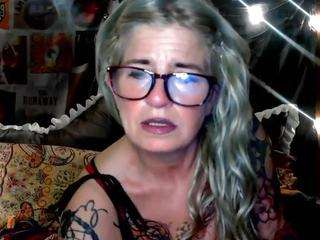 GingerLixxx nude and sexy before cam for live chat