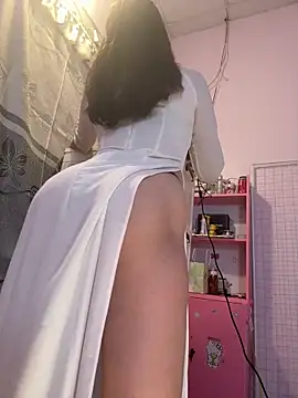 Hoa_Bimup nude stripping on cam for live sex video chat
