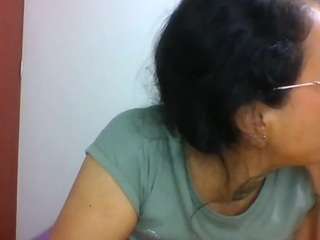 Honeyblue-e nude and sexy before cam for live chat