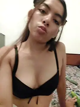 kaidara nude stripping on cam for live sex video chat