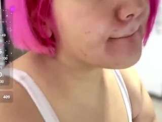 KatGiss nude and sexy before cam for live chat