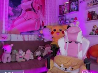 Littleary nude and sexy before cam for live chat