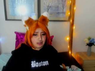 Lussyevans nude and sexy before cam for live chat