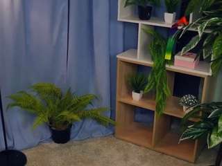 MaudHelms nude and sexy before cam for live chat