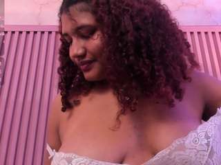 MelissaBlairr nude and sexy before cam for live chat