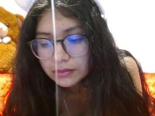 MiaSmilet nude and sexy before cam for live chat