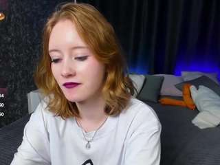 MonicaPerryy nude and sexy before cam for live chat