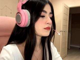 OdelynBurby nude and sexy before cam for live chat