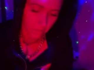 Ovencrumb nude and sexy before cam for live chat
