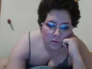 Quinni18 nude and sexy before cam for live chat