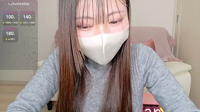 Ran-o0_0o-DX nude stripping on cam for live sex video chat
