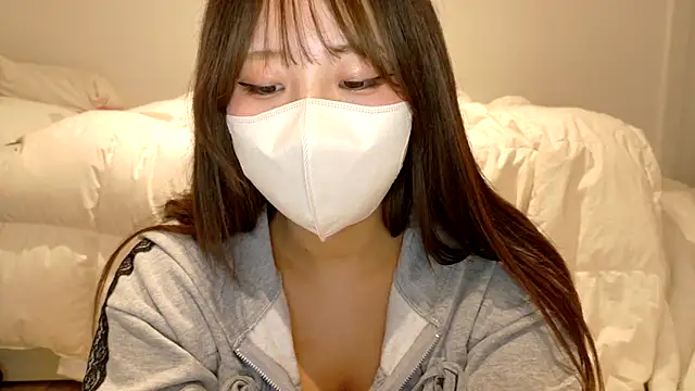 Rina-Rina nude stripping on cam for live sex video chat