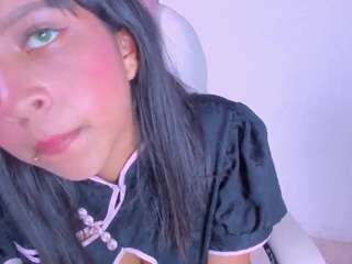 Tiana-Glowxxx nude and sexy before cam for live chat