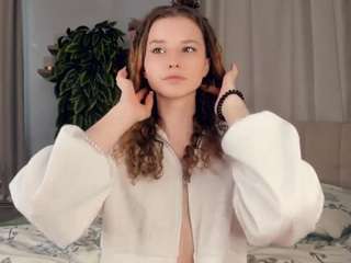 Umapeace nude and sexy before cam for live chat