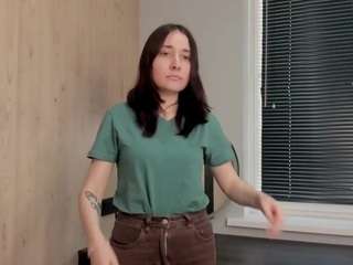 WandaChill nude and sexy before cam for live chat