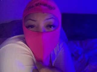 Xoxohoneycat nude and sexy before cam for live chat