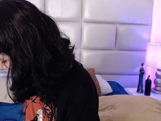 Akane-uwu nude and sexy before cam for live chat