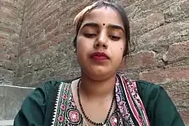 Akshara_Bakshi nude stripping on cam for live sex video chat