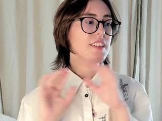 AlthenaBayse nude and sexy before cam for live chat