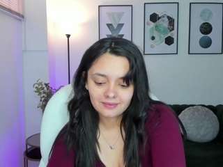 Amelia-cherry nude and sexy before cam for live chat