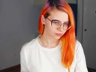 ArleighCast nude and sexy before cam for live chat