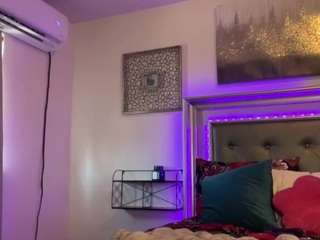 AvaMaeXoXo nude and sexy before cam for live chat