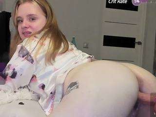 Bambi nude and sexy before cam for live chat