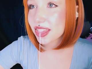 Bibi-Iva nude and sexy before cam for live chat