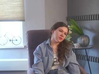 BrimladDeeks nude and sexy before cam for live chat
