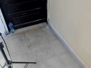 Candicee1 nude and sexy before cam for live chat