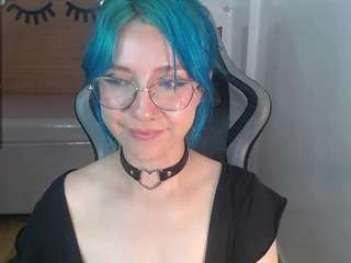 Celeste-wood-t nude and sexy before cam for live chat