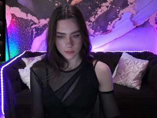 FeralFlower nude and sexy before cam for live chat