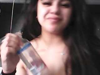 Glittergelpens nude and sexy before cam for live chat