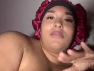 Honeyglow22 nude and sexy before cam for live chat