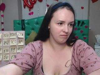 IsabelBlackberry nude and sexy before cam for live chat