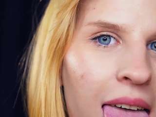 JettaHemmings nude and sexy before cam for live chat