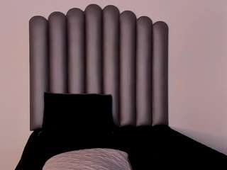 Katty-adamans nude and sexy before cam for live chat