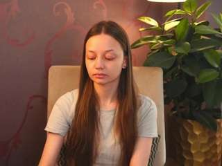 LornaCantrill nude and sexy before cam for live chat