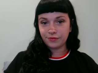 Marcelinegoddess nude and sexy before cam for live chat